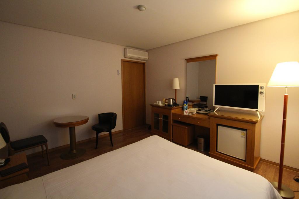 Daedong Hotel Τζέτζου Εξωτερικό φωτογραφία