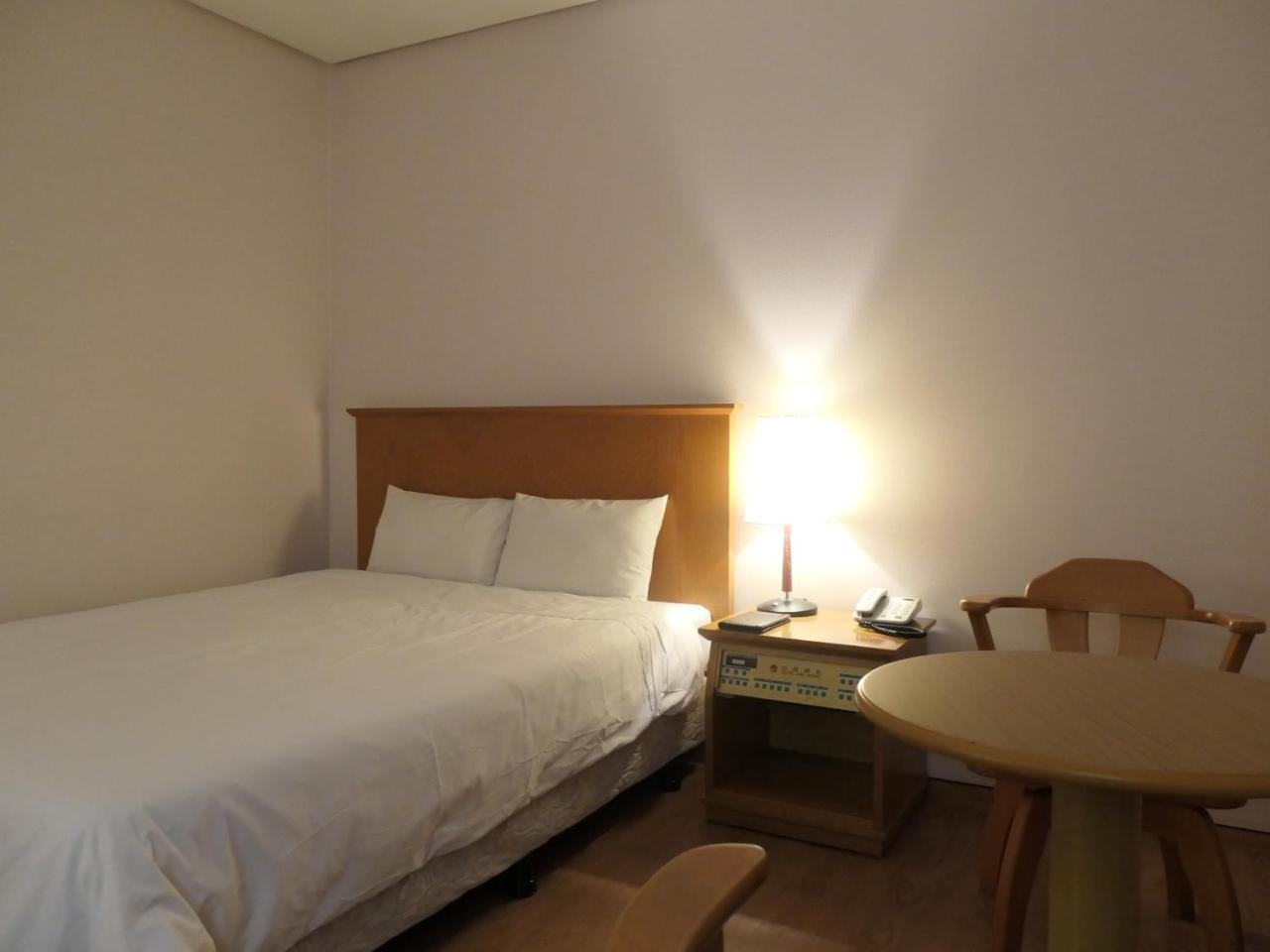 Daedong Hotel Τζέτζου Δωμάτιο φωτογραφία